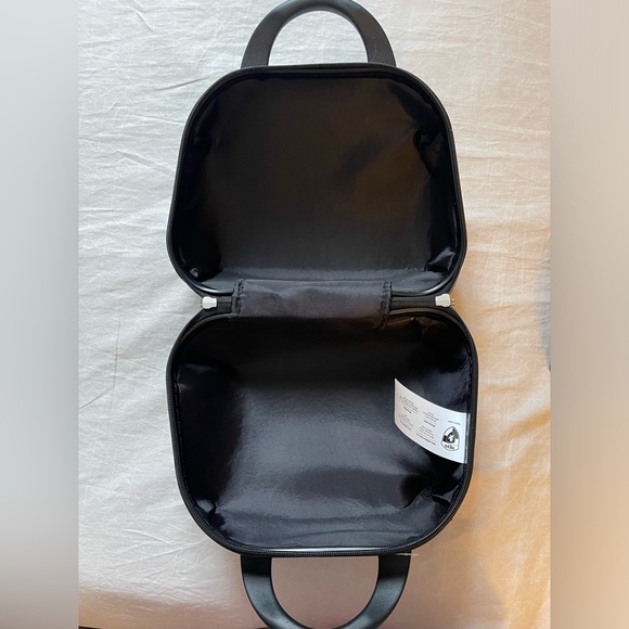 Heys small travel case - Picture 6 of 8